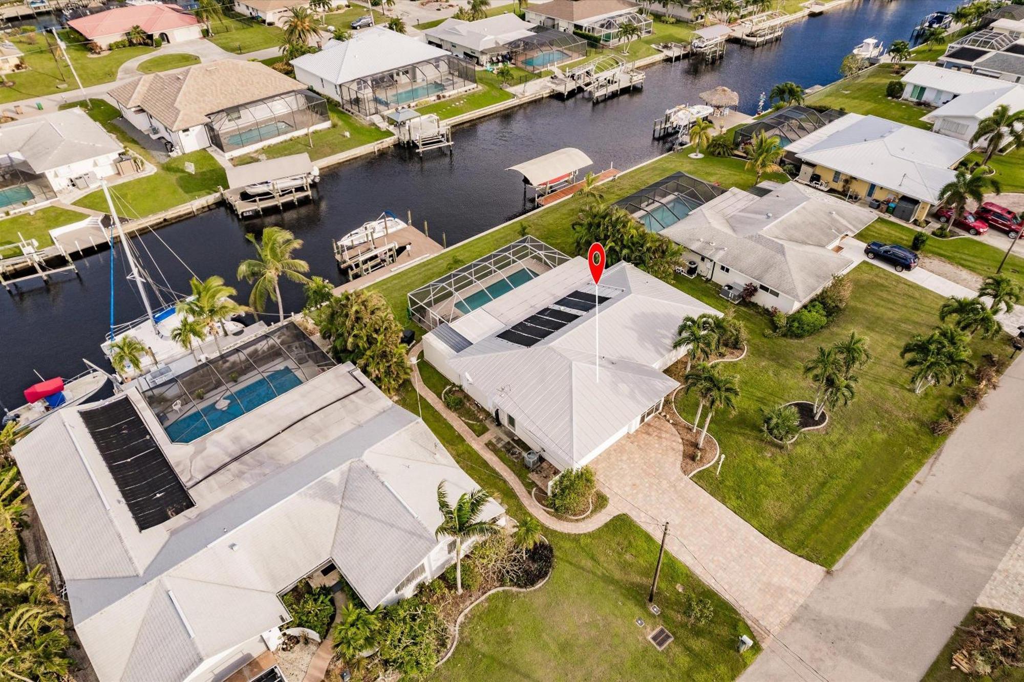 Serenity - Waterfront Cape Coral Home - Pool - 3Br 2Bth Exterior photo